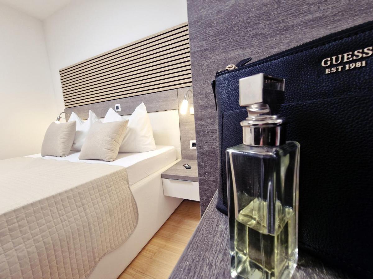 Residence-Apartment-Giuliano-Punta Skala, Petrčane Dış mekan fotoğraf